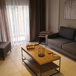 https://apt-center-point.hotelschalkidiki.net