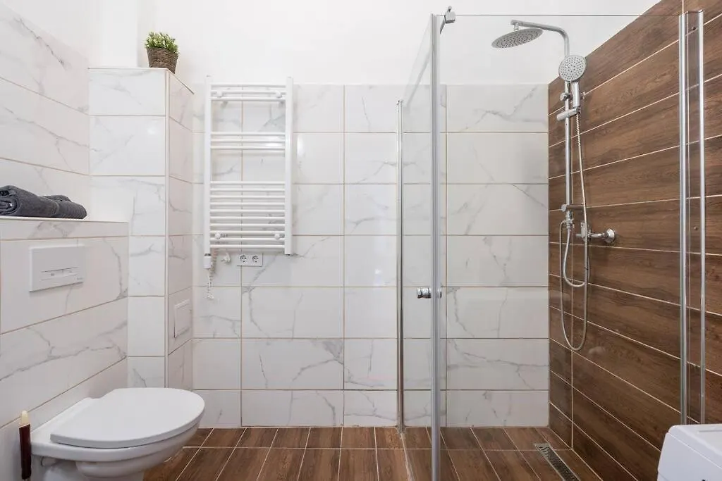 Stylish Apartment In The City Center Budapest Hungary